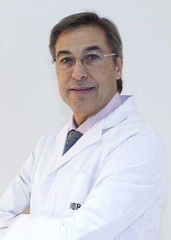 Médico Especialista en enfermedades infecciosas Desi Rubio